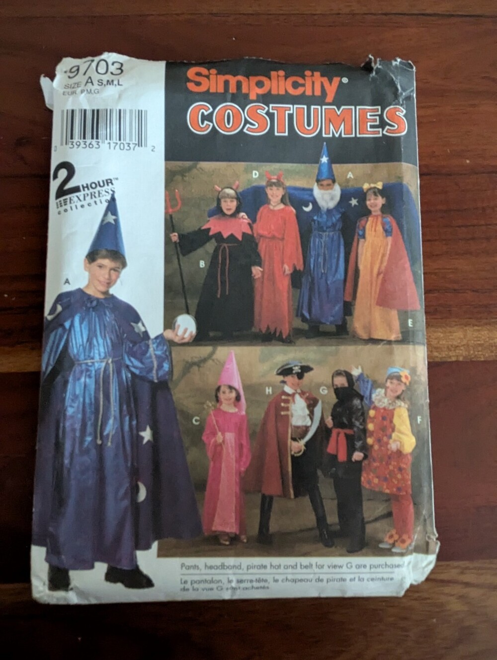 Simplicity Costumes 9703: Child's Cape, Robe, Dress, Tunic, Headpieces - Uncut
